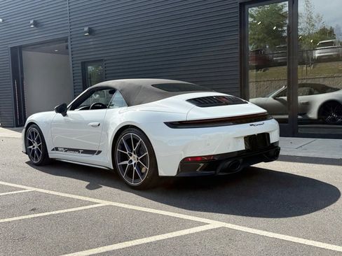Certified 2026 Porsche 911 Carrera T RWD image 3