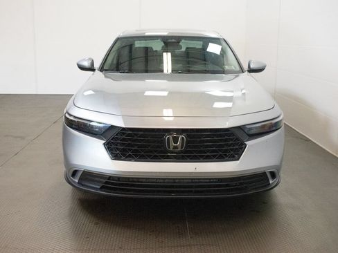 Used 2024 Honda Accord EX image 2