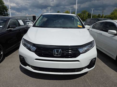 Used 2026 Honda Odyssey Elite image 5