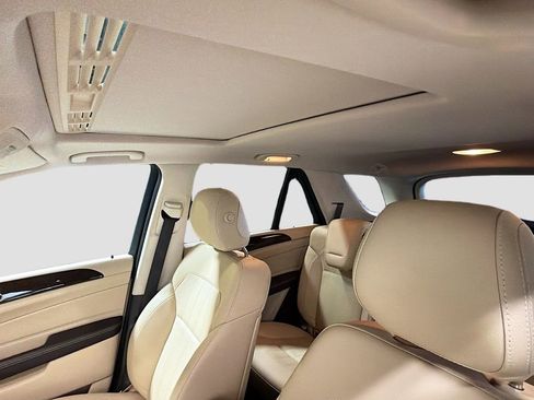 Used 2017 Mercedes-Benz GLE 350 w/ Premium 1 Package image 27