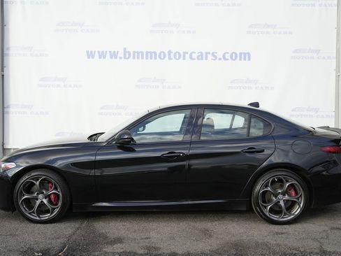 Used 2018 Alfa Romeo Giulia Ti Sport w/ Quick Order Package 22S Sport image 8