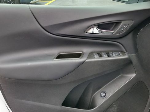 Certified 2024 Chevrolet Equinox LT w/ LPO, Floor Liner Package FWD image 19