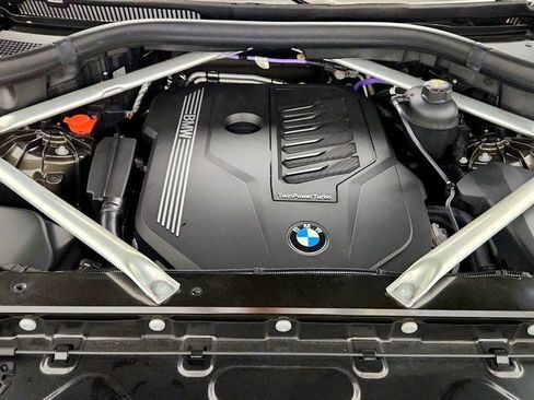 Used 2021 BMW X5 sDrive40i w/ Executive Package 2 RWD image 28
