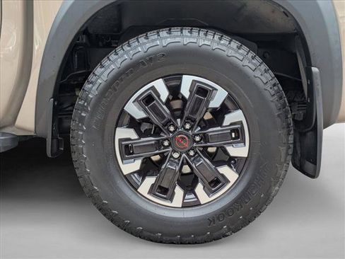 Used 2024 Nissan Frontier Pro-X w/ Pro Convenience Package RWD image 21