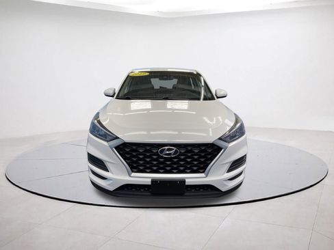 Used 2019 Hyundai Tucson SE image 2