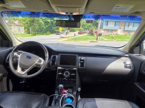 Used 2019 Ford Flex Limited AWD/4WD image 6