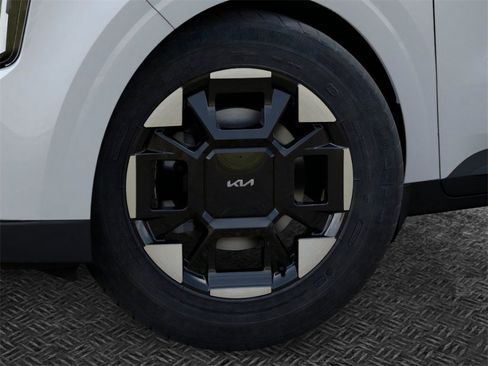 New 2026 Kia Carnival EX image 9