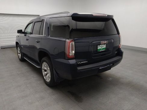 Used 2017 GMC Yukon SLT AWD/4WD image 5