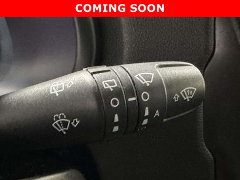 Certified 2021 Jeep Renegade Trailhawk AWD/4WD image 33