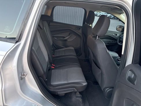 Used 2018 Ford Escape S image 10