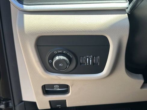 New 2026 Jeep Grand Cherokee Limited AWD/4WD image 22