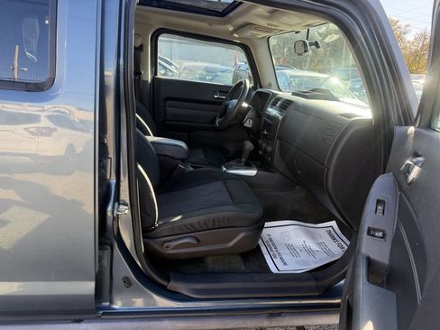 Used 2007 HUMMER H3 Base 4dr SUV 4WD w/ Chrome Appearance Package image 16