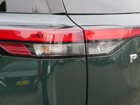 Certified 2024 Nissan Pathfinder Platinum w/ Cargo Package image 17