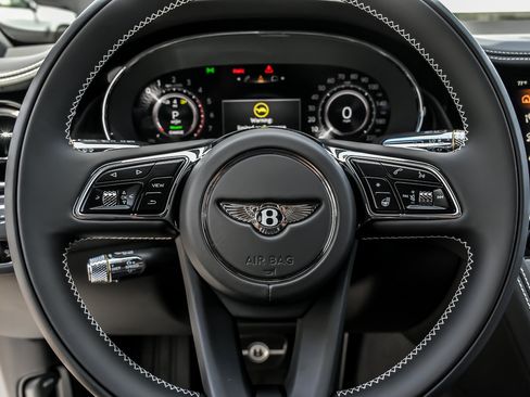 New 2026 Bentley Flying Spur Plug-In Hybrid AWD/4WD image 31