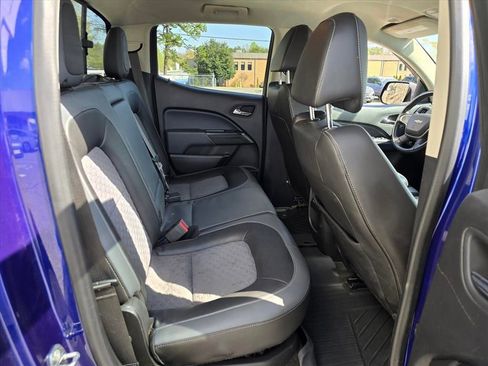 Used 2016 Chevrolet Colorado Z71 AWD/4WD image 11