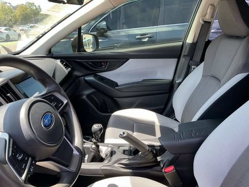Used 2018 Subaru Crosstrek 2.0i AWD/4WD image 11