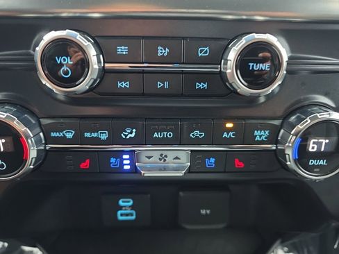 Used 2021 Ford F150 Lariat w/ Equipment Group 501A Mid AWD/4WD image 25