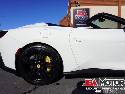 Used 2019 Ferrari Portofino image 87