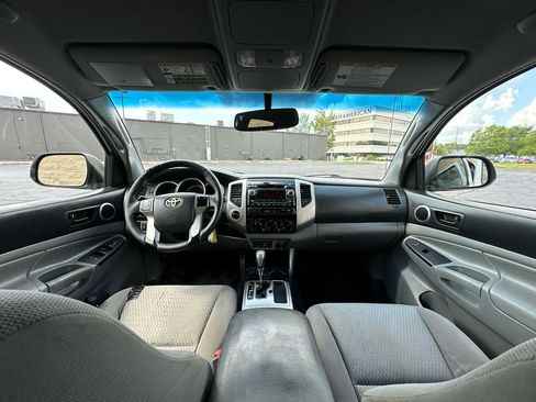 Used 2012 Toyota Tacoma 4x4 Double Cab image 13
