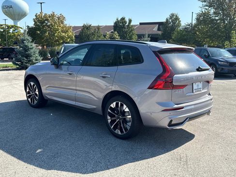 New 2026 Volvo XC60 B5 Plus w/ Climate Package image 7