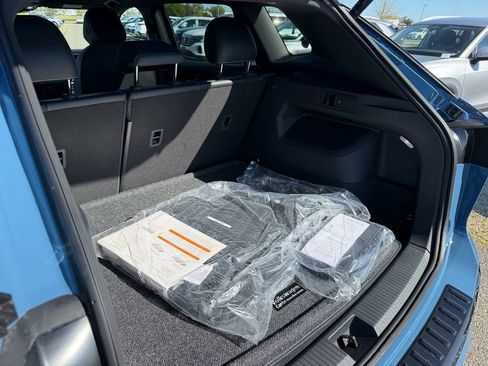 New 2026 Volkswagen Tiguan SE R-Line AWD/4WD image 27