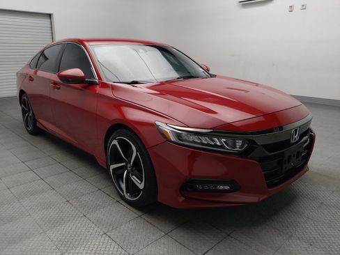 Used 2018 Honda Accord Sport image 13