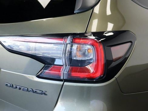 Used 2024 Subaru Outback Onyx Edition image 11