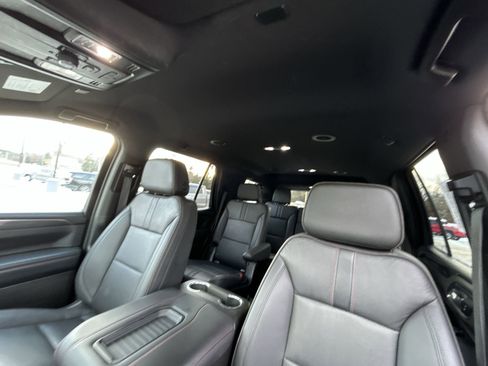 Used 2022 Chevrolet Tahoe RST w/ Luxury Package image 21