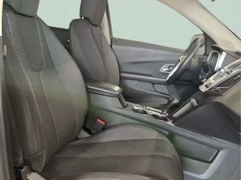 Used 2017 Chevrolet Equinox LT w/ Convenience Package AWD/4WD image 41