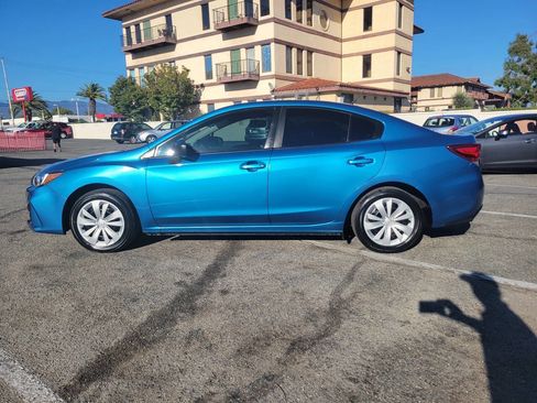 Used 2018 Subaru Impreza 2.0i image 2