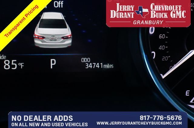 Used 2018 Toyota Camry XLE FWD image 11