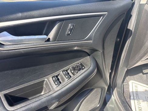 Used 2023 Ford Edge SEL w/ Convenience Package AWD/4WD image 29