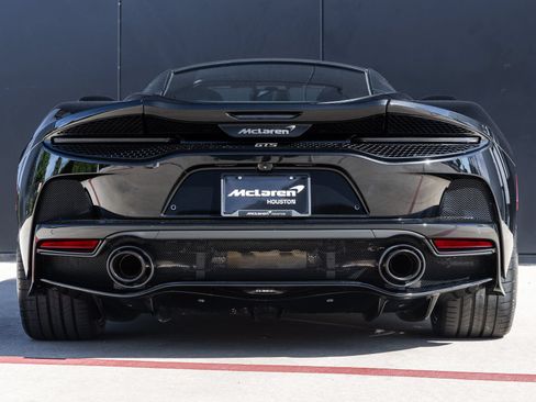 Used 2026 McLaren GTS RWD image 8