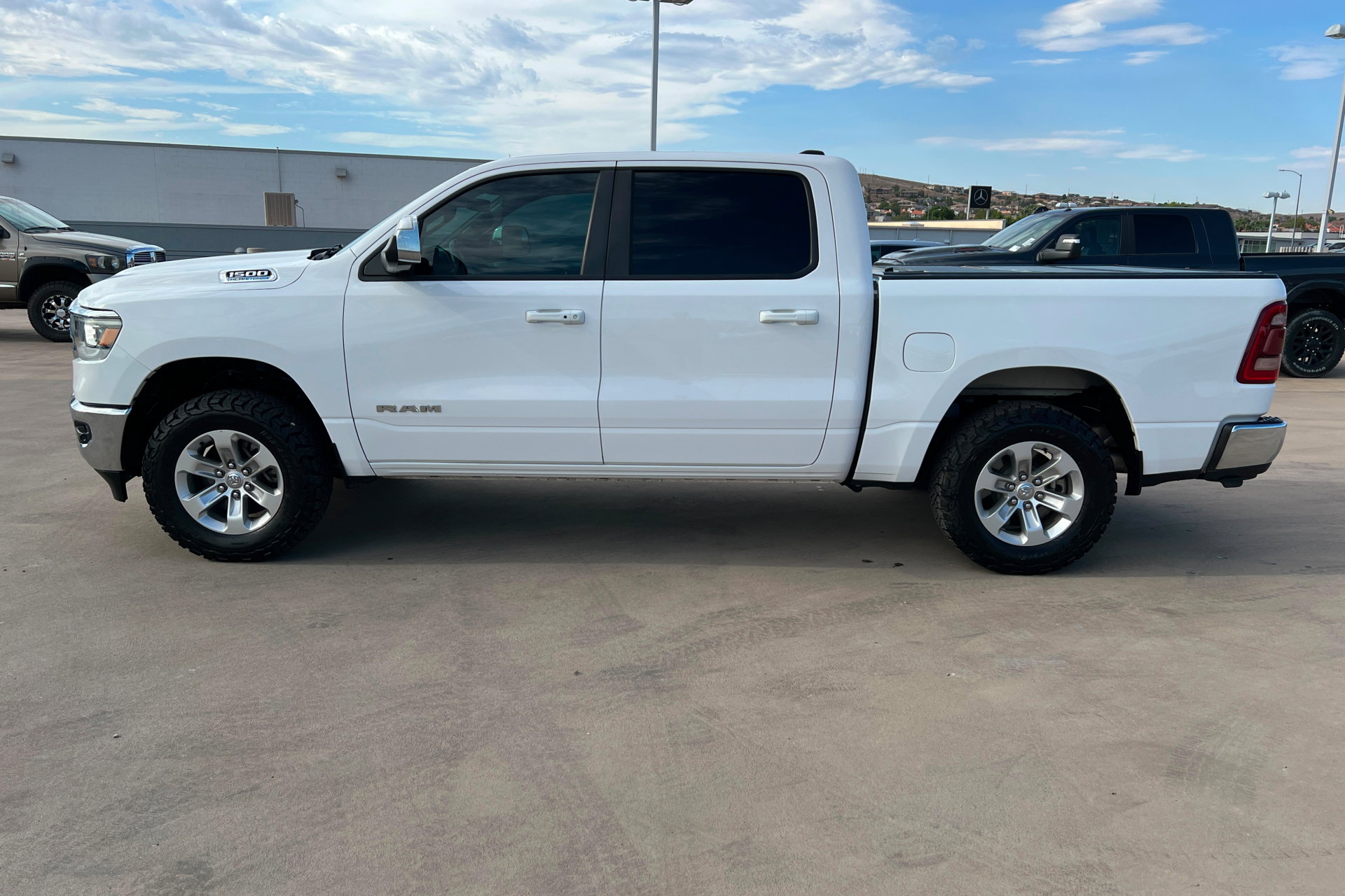 Certified 2023 RAM 1500 Laramie AWD/4WD image 2