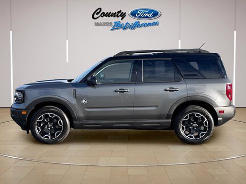 New 2025 Ford Bronco Sport Outer Banks w/ Outer Banks Tech Package+ image 3