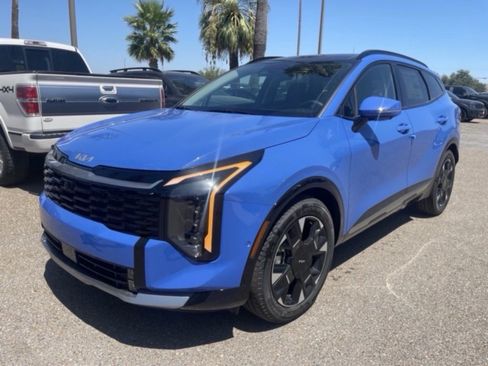 New 2026 Kia Sportage SX image 3