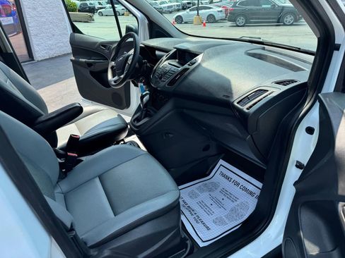 Used 2016 Ford Transit Connect XL image 11