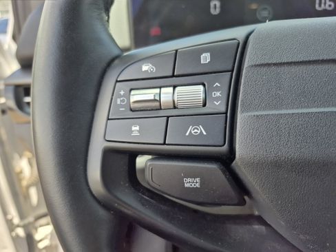 Used 2026 Kia Sportage LX FWD image 25