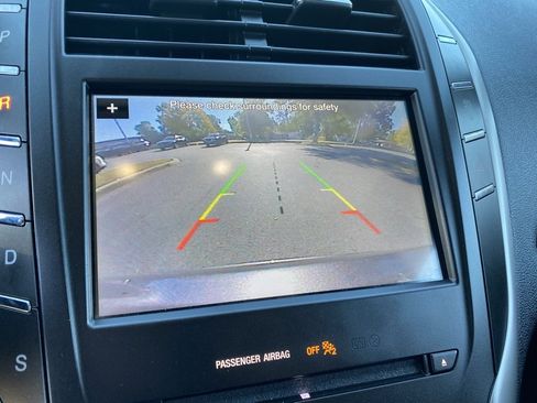 Used 2019 Lincoln MKC Premiere image 22