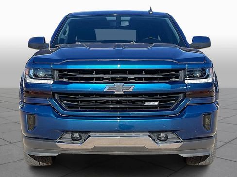Used 2018 Chevrolet Silverado 1500 LT w/ Texas Edition image 4