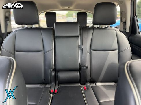 Used 2019 INFINITI QX60 Pure AWD/4WD image 25