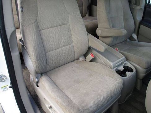 Used 2015 Honda Odyssey EX image 13