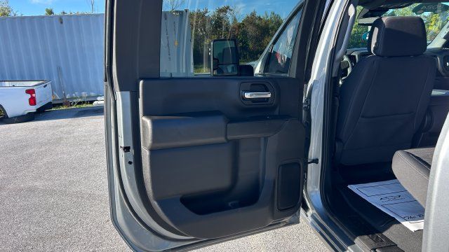 Used 2024 Chevrolet Silverado 2500 Custom w/ Custom Convenience Package AWD/4WD image 30