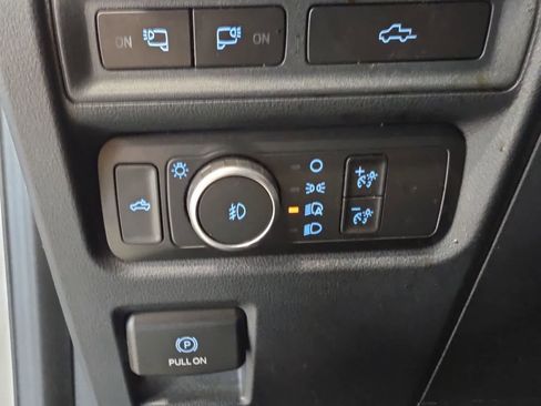 Used 2022 Ford F150 XLT w/ Equipment Group 302A High AWD/4WD image 19