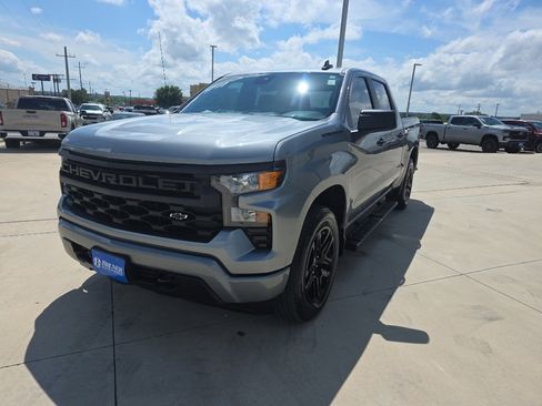 Used 2024 Chevrolet Silverado 1500 Custom w/ LPO, Dark Essentials Package AWD/4WD image 3