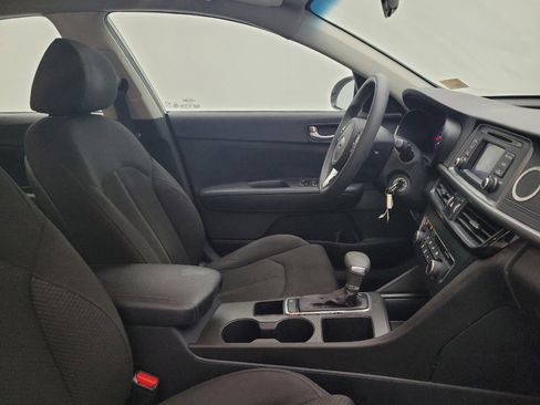 Used 2016 Kia Optima LX image 21