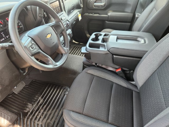 New 2026 Chevrolet Silverado 2500 Custom w/ Custom Value Package AWD/4WD image 4