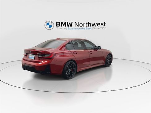 Used 2025 BMW 330i xDrive Sedan w/ M Sport Package image 3