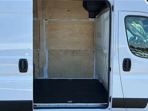 Used 2023 RAM ProMaster 3500 w/ Interior LED Lighting Group FWD image 20