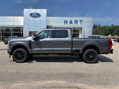 New 2026 Ford F350 Lariat w/ Black Appearance Package AWD/4WD image 6
